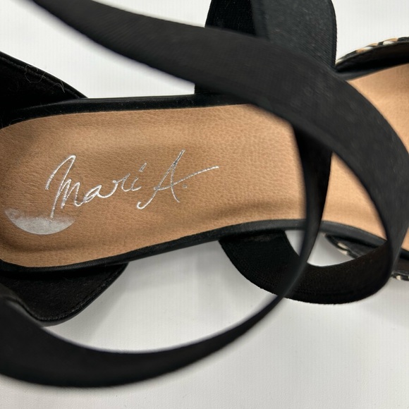 MARI A Animal print flats Size 71/2M  NWOT - Picture 4 of 6